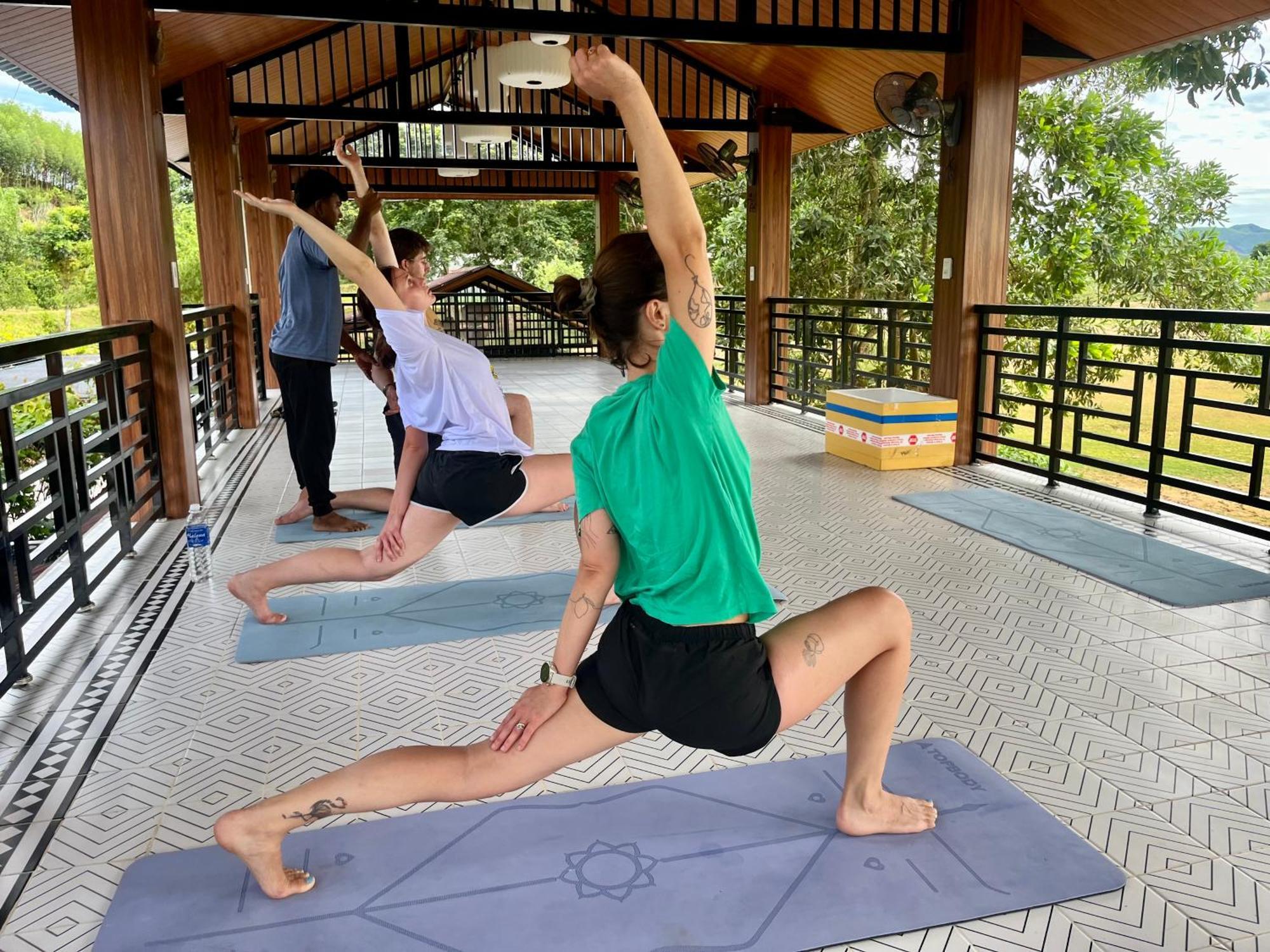 Nguyen Shack Retreat Resort Phong Nha Bagian luar foto