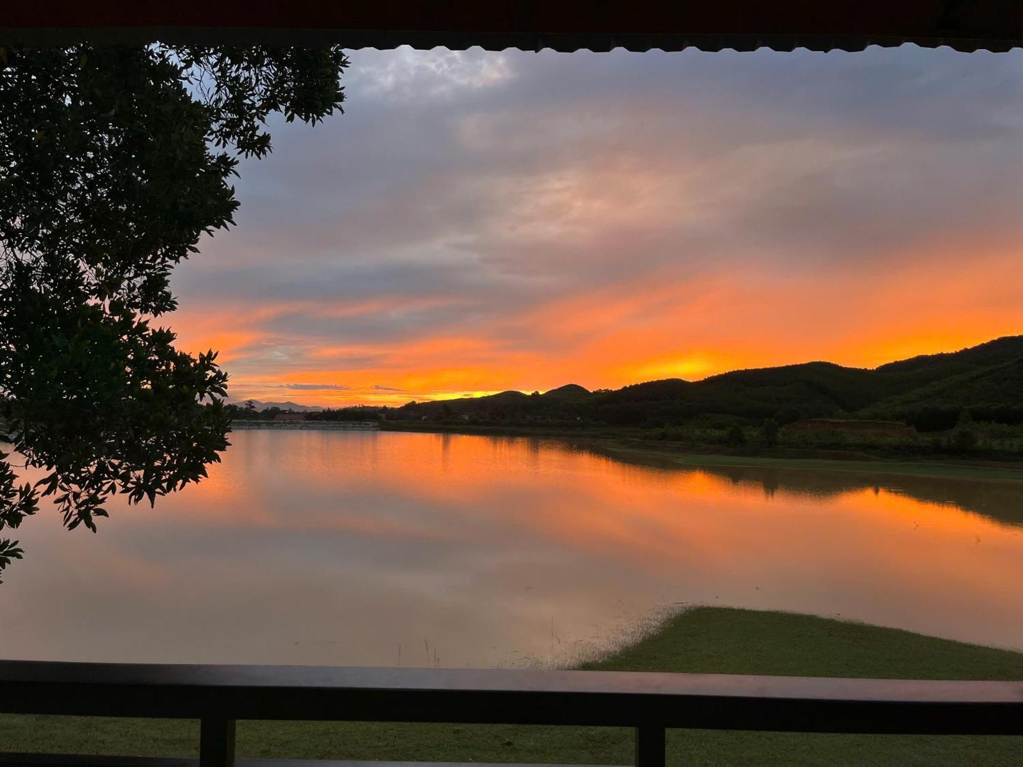 Nguyen Shack Retreat Resort Phong Nha Bagian luar foto